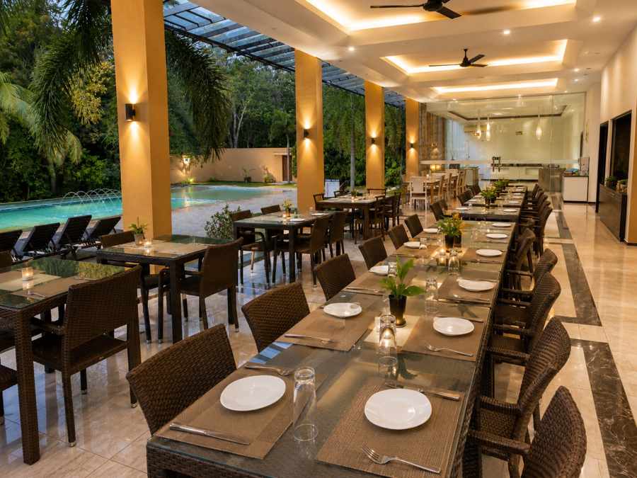 Cassandra Resort Captured Moments